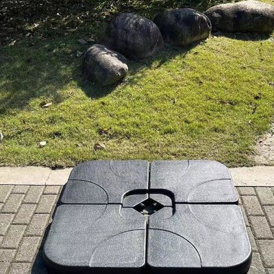 モダンデザイン 50L x 50W x 7.5Hcm 水や砂で満たされたプラスチック傘スタンド