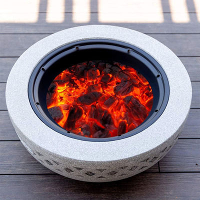3 in 1 丸い 木を燃やす炉 炭火 鉄の屋外裏庭のためのバーベキューグリルテーブル